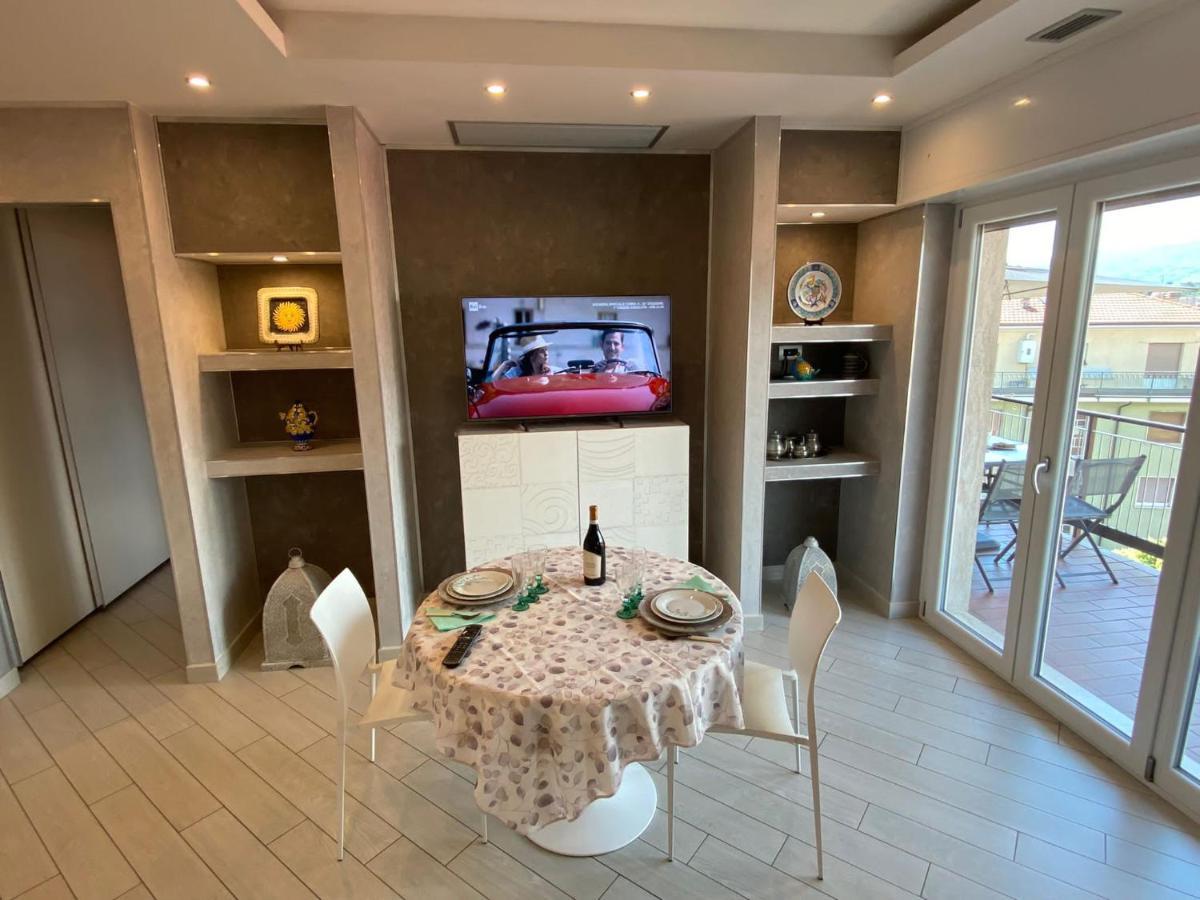 Romantica Suite Вербания Экстерьер фото